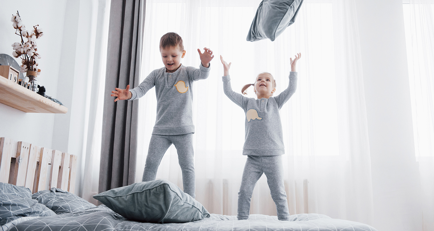 When is the right time to transition to a “big kids bed”?